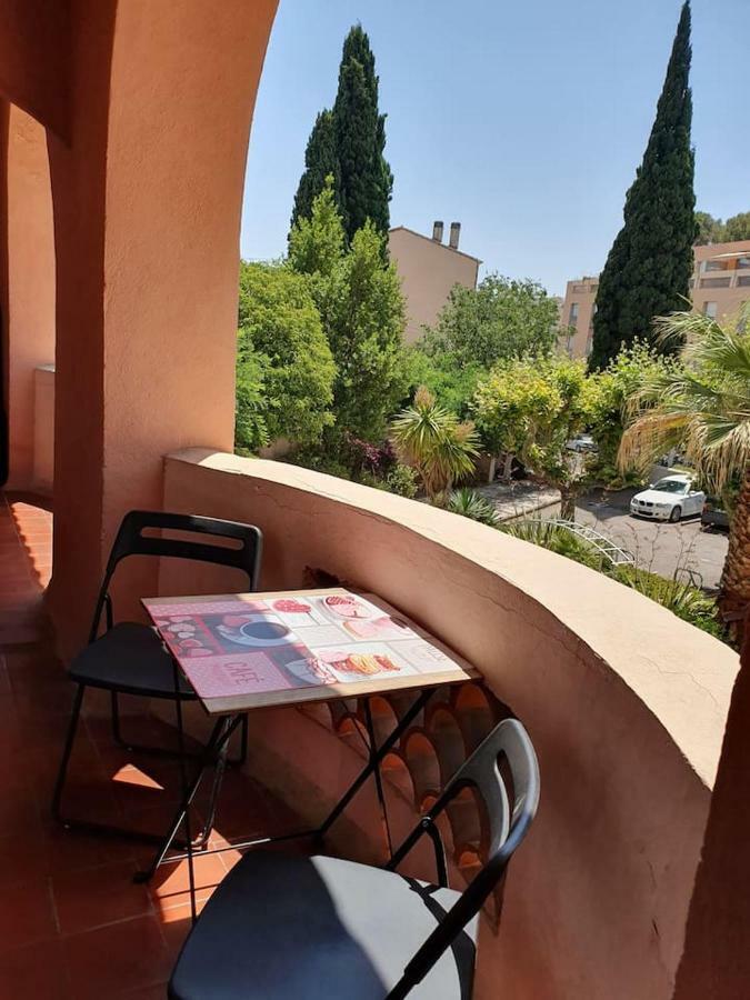 Appart T1 centre BANDOL dans Résidence de charme Exterior foto